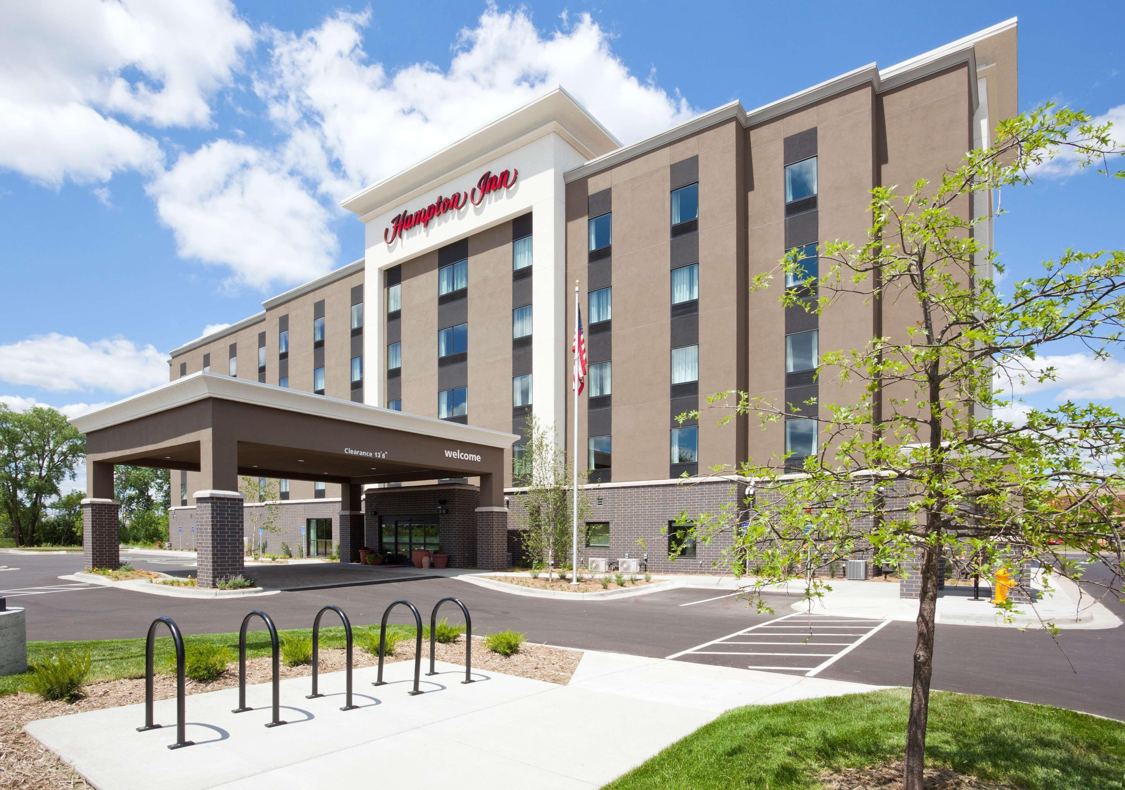 Where to Stay Near Como Town: 8 Business Hotels in Saint Paul
