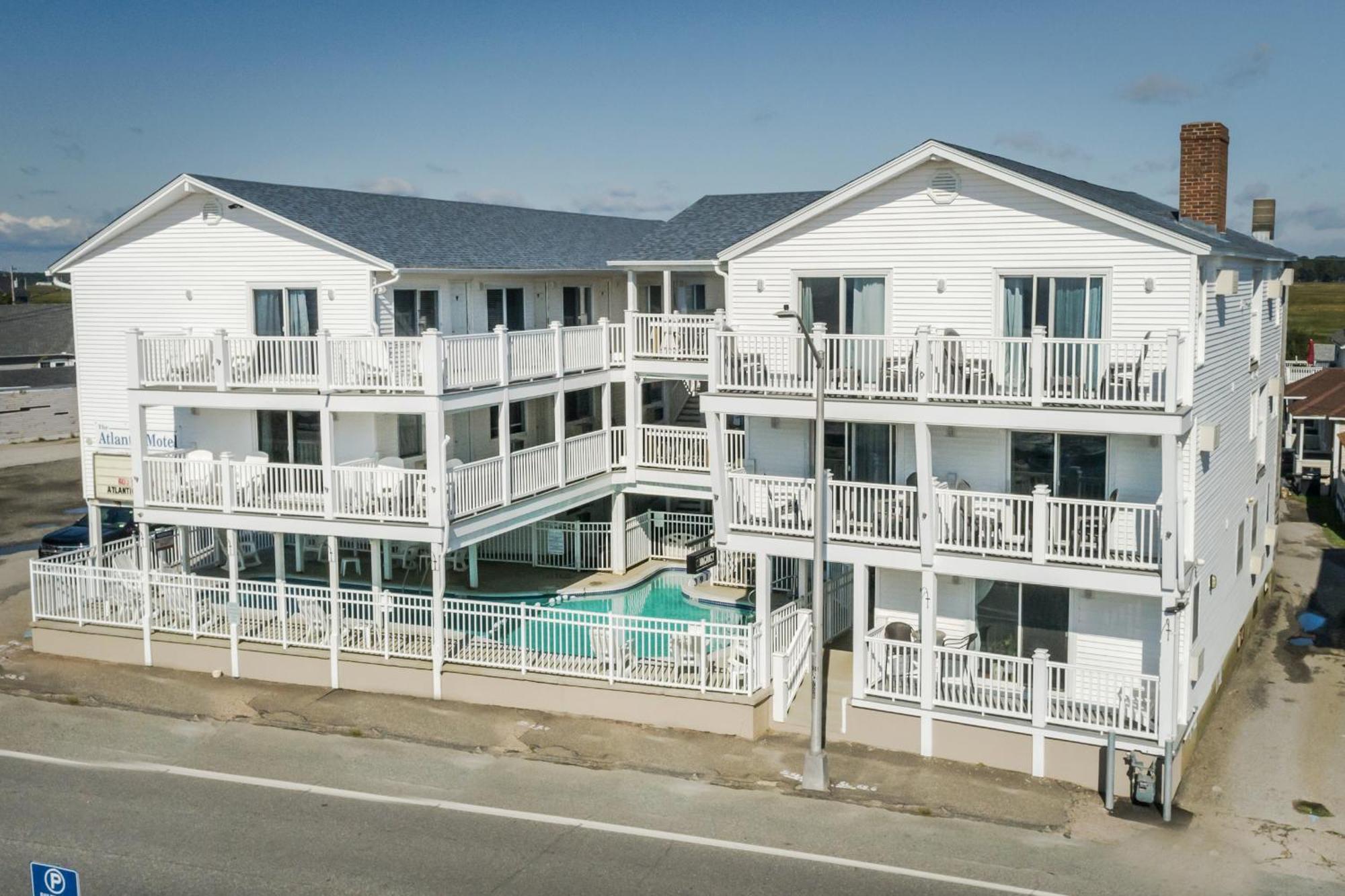 5 Couple Hotels Near North Atlantic Energy Svc Corp Worth Booking