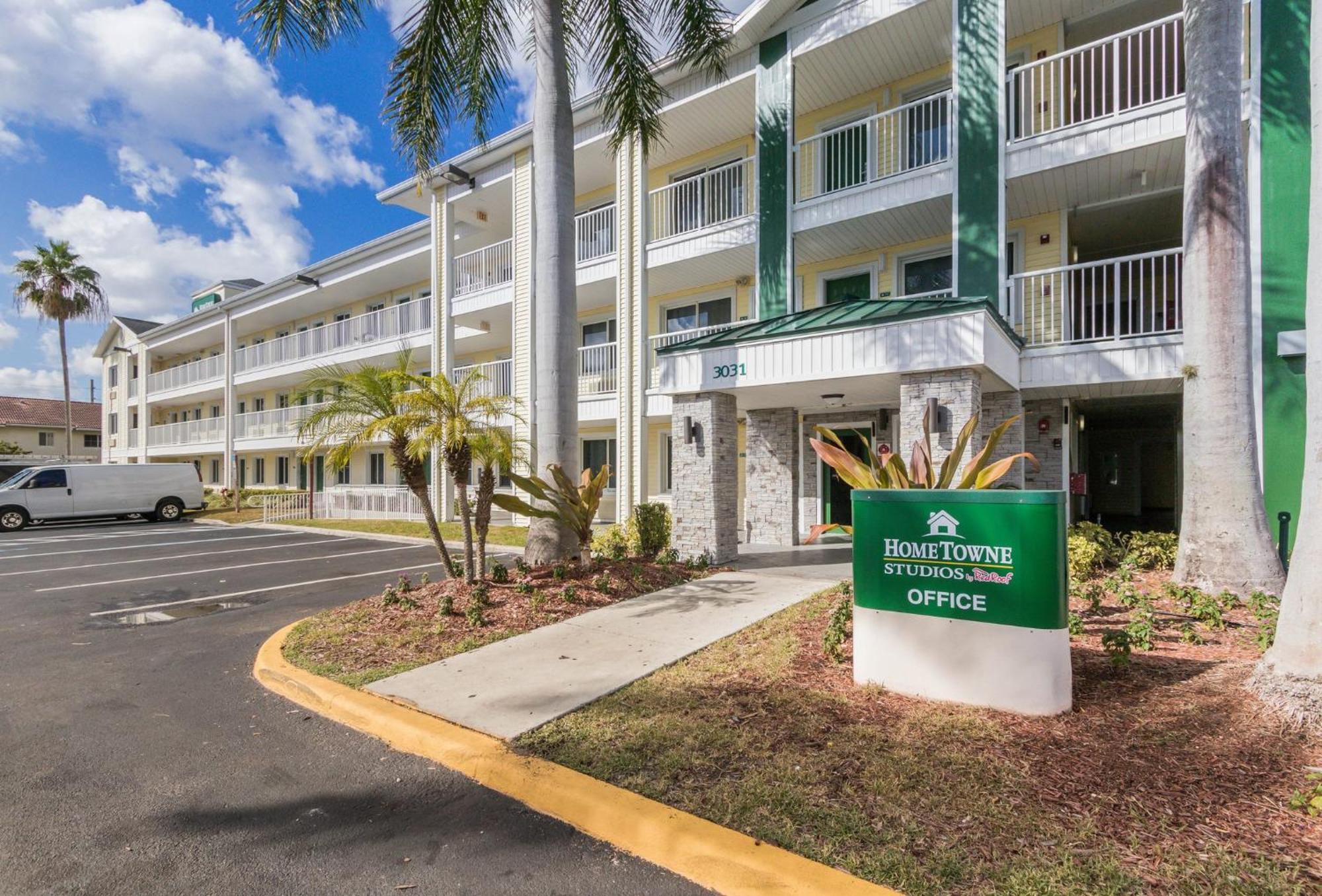 14 Airport Hotels Near Museum of Discovery and Science Fort Lauderdale