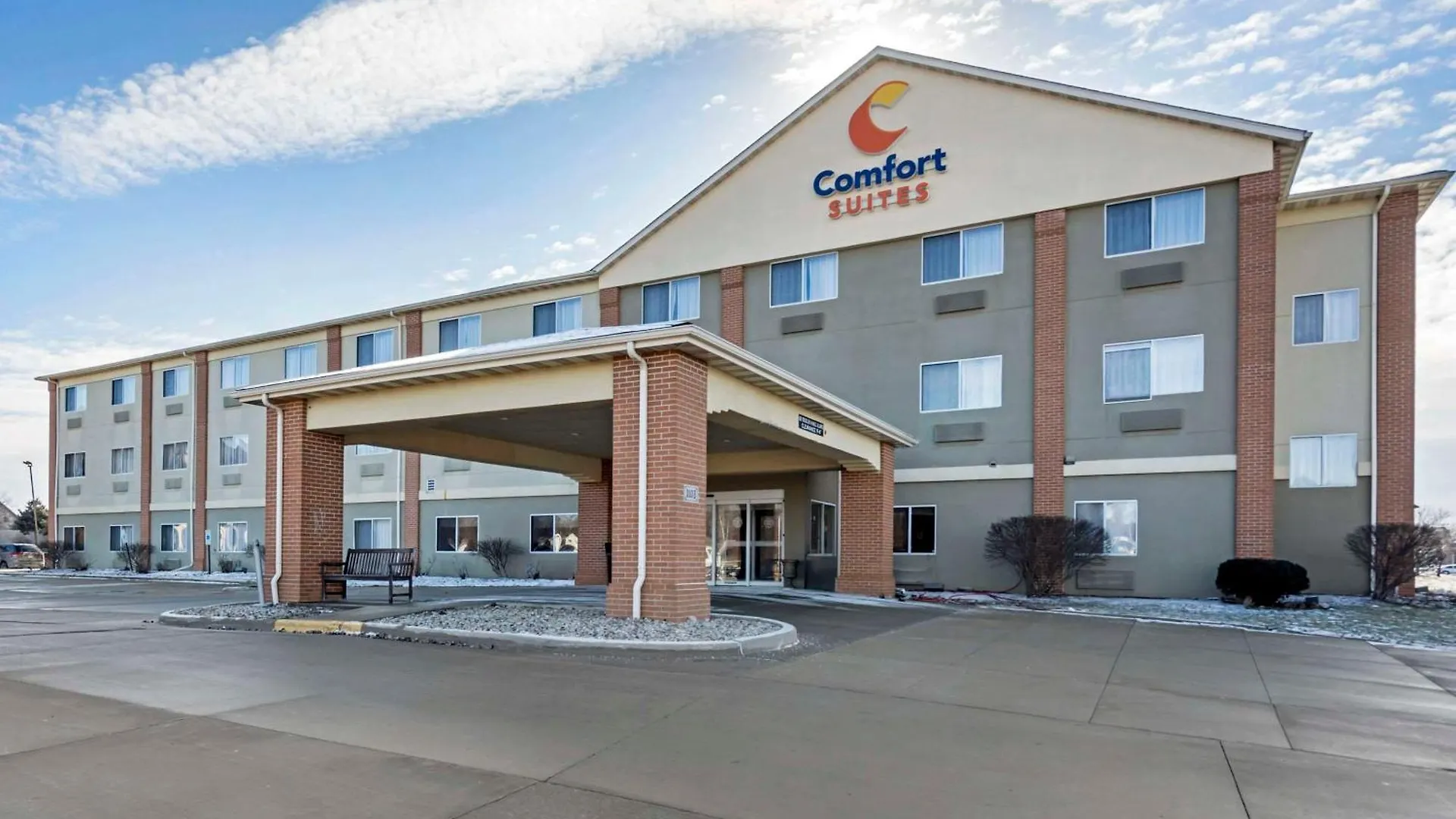 2 Solid 3-Star Hotels In Bloomington Worth Booking