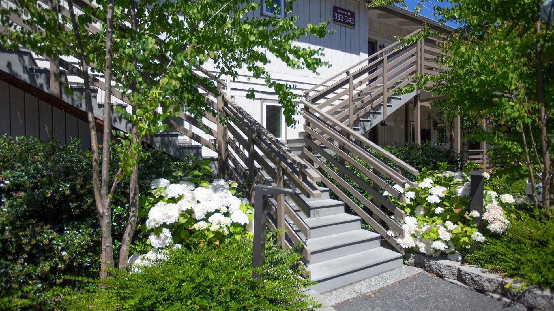4 Best-Located Hotels Near Shaw Island County Park