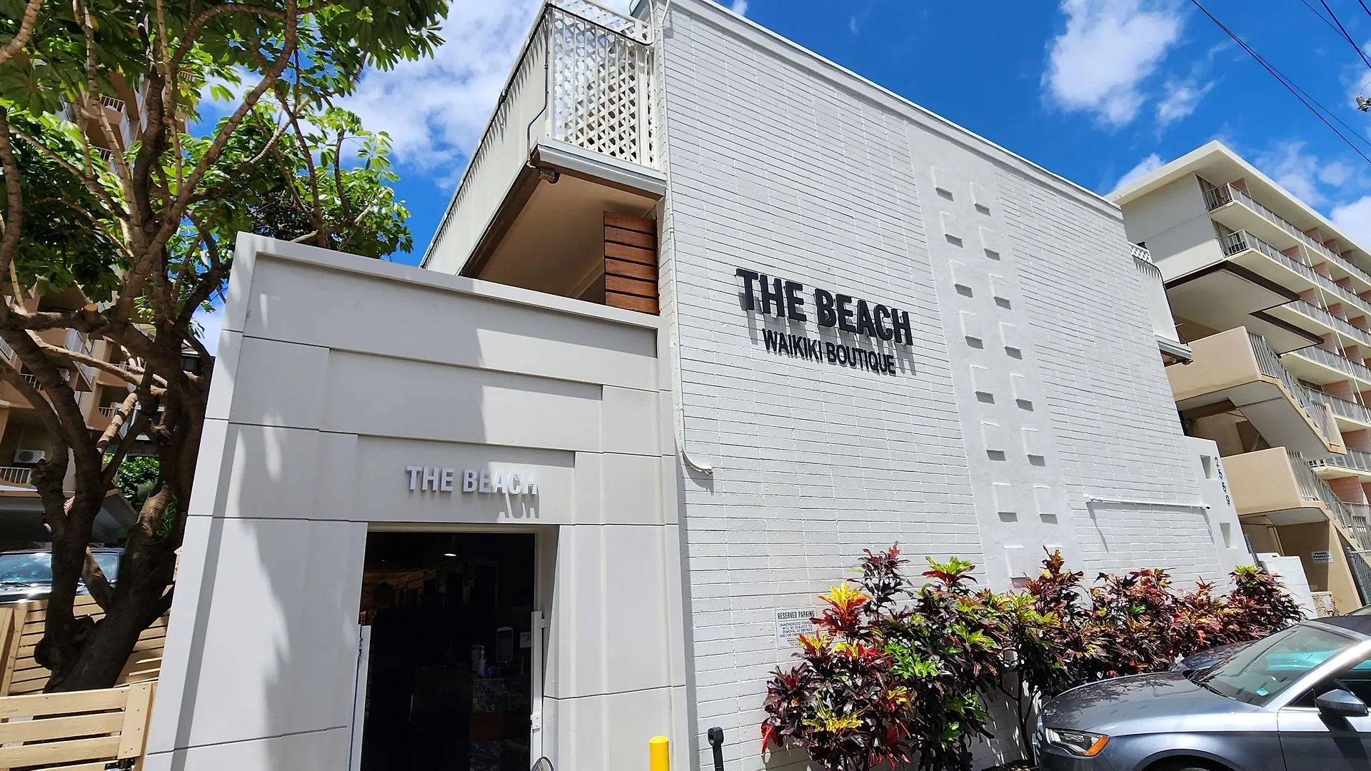 6 Budget Hotels Near Mah Jong House Jun Jun for Less