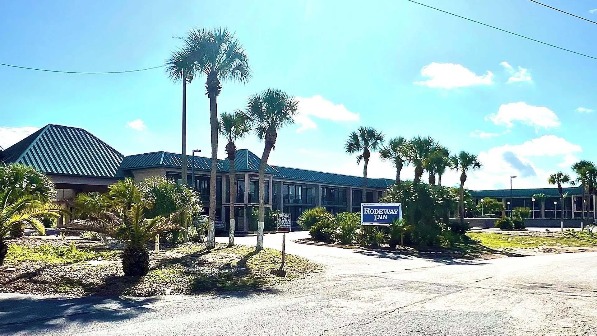 6 Budget Hotels Near Orlando Tree Trek Adventure Park Worth Booking